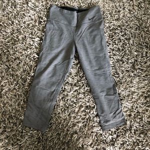 Nike Dri-Fit Gray Cropped Leggings